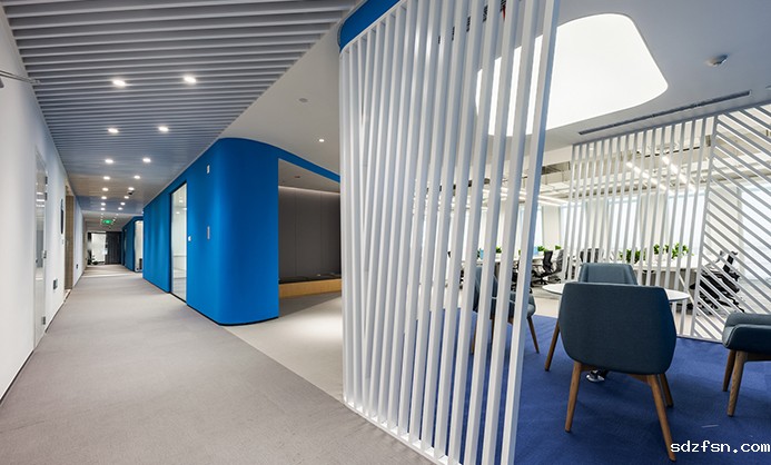 蔚来汽车办公楼装修-隔断