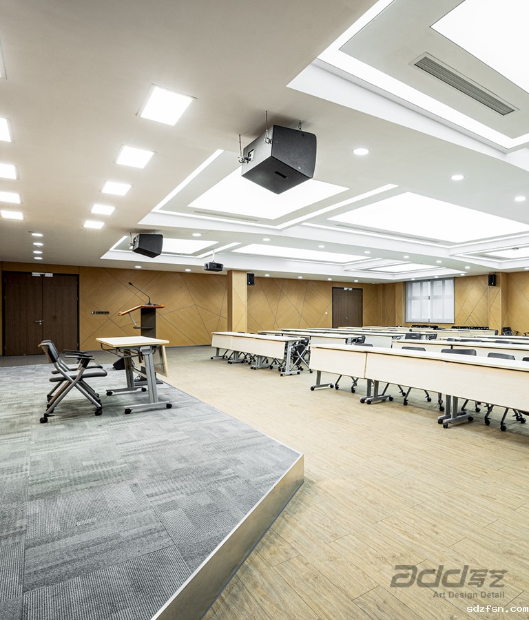 至正道化办公楼装修-大会堂-pc