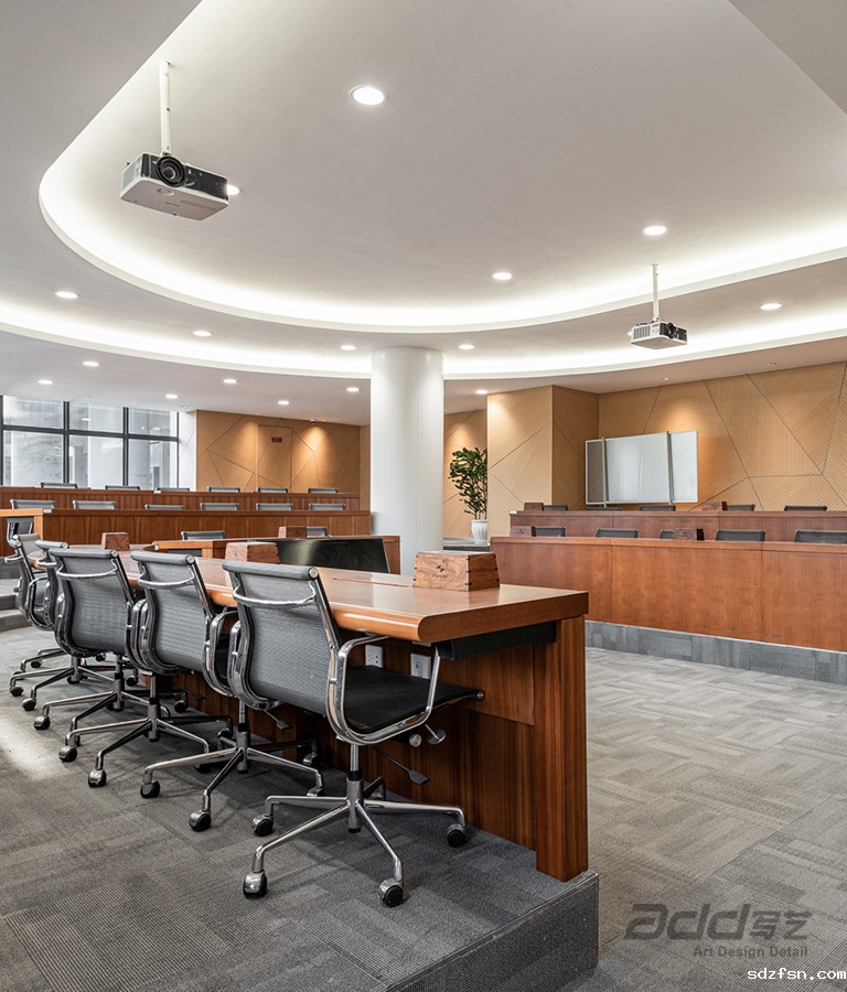 至正道化办公楼装修-阶梯教室-pc