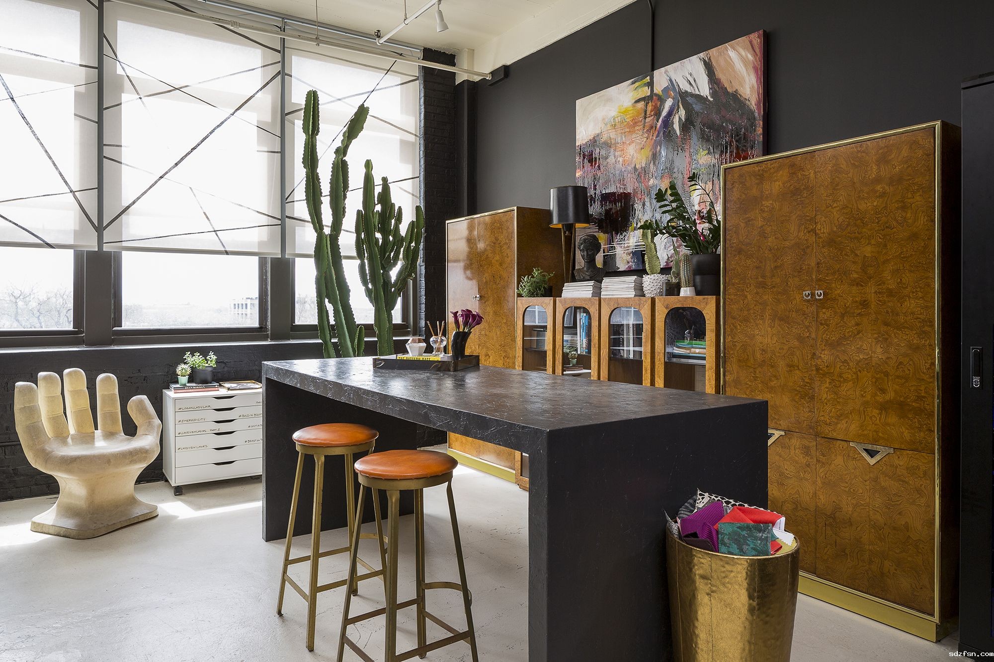 110603-studio-sven-portfolio-interiors-vignette-commercial-1552332061.jpg