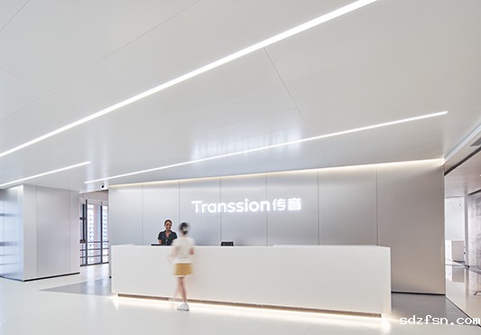 传音科技办公室装修-封面